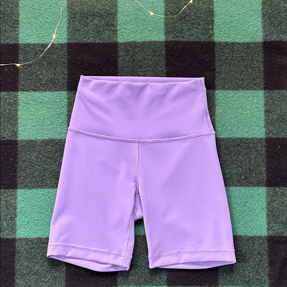 Lululemon Wunder Train High-Rise Short 6”